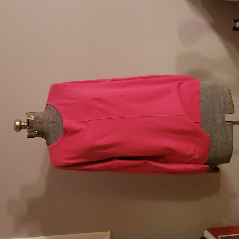 Chicos pink sweater. Size 2. Good condition.